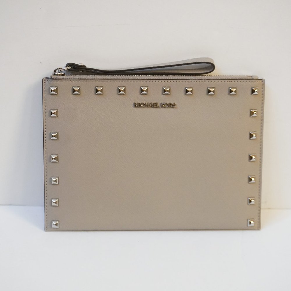 Michael Kors JST XL Wristlet Clutch Pearl Grey